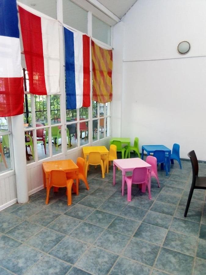 Robinson Hotel Zatoka Εξωτερικό φωτογραφία